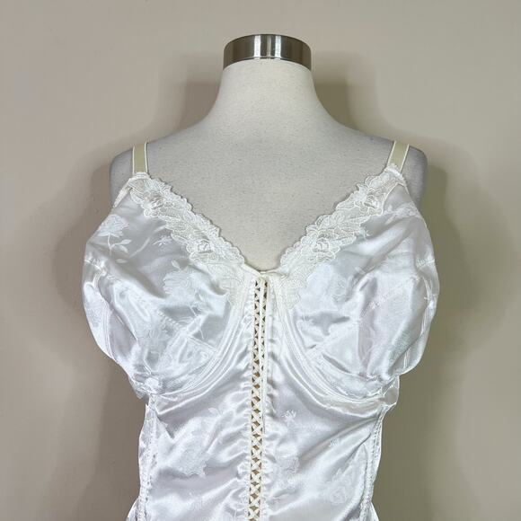 Vintage | 90s Secret Treasure White Satin Lace Mesh Back Corset Top Lingerie - Picture 3 of 10